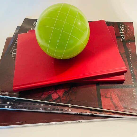 Abstract Modern Green Geometric Decorative Ball - Picture 5 of 5